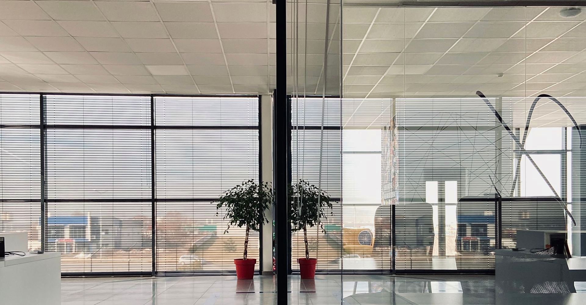 Bureau commercial impeccable dans les Laurentides